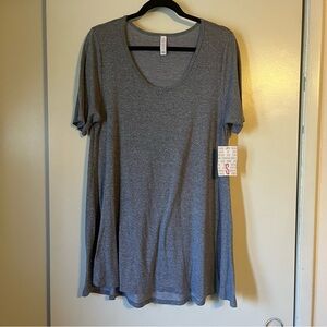 Lularoe Small Perfect T Gray White Microdots Rayon NEW NWT Polka Dot